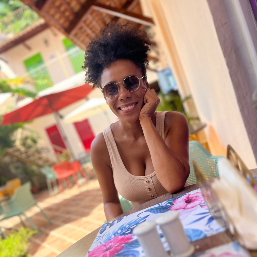 Meet your Posher, Denise